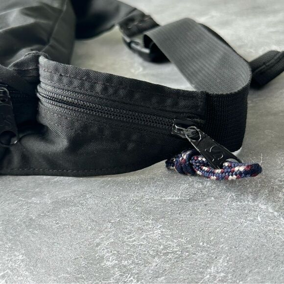 Vintage 90s Jansport Black Fanny Pack Bum Waist Bag Unisex - Picture 9 of 11